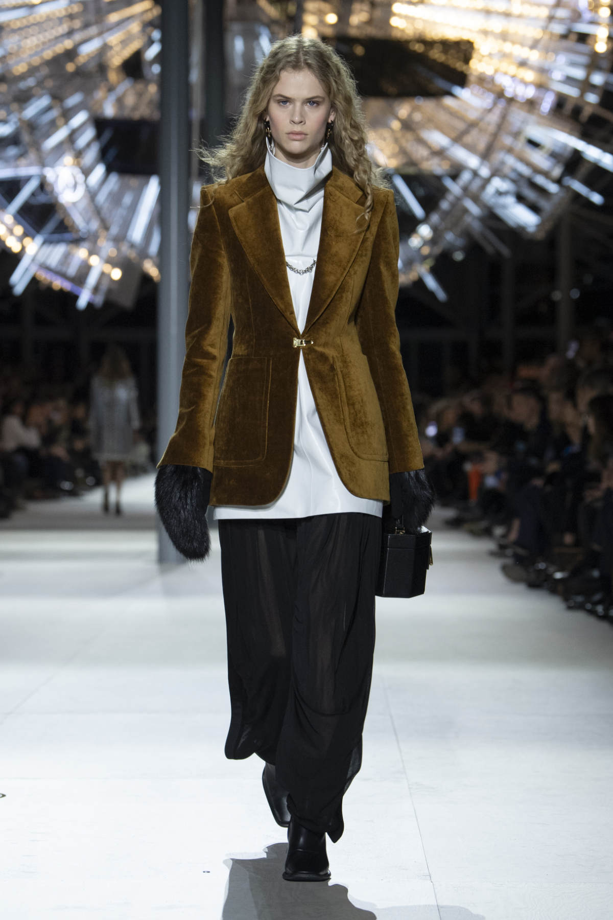 Louis Vuitton Presents Its New Fall-Winter 2024/25 Women's Collection