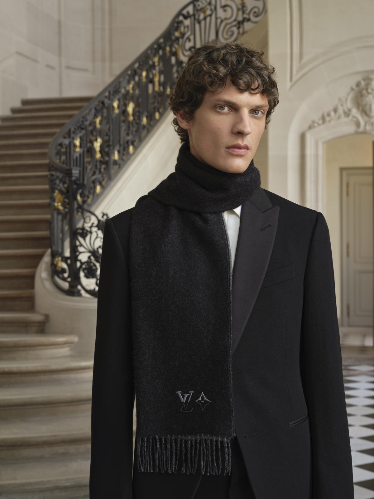 The Louis Vuitton man is on the move with Aerogram Collection – Yakymour