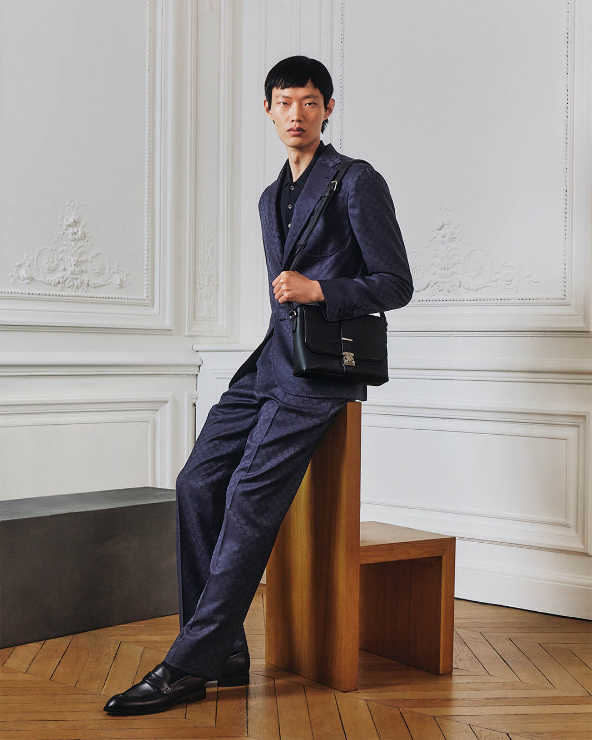 Louis Vuitton Presents Its New Formal Menswear Pre-Collection For Fall-Winter 2025