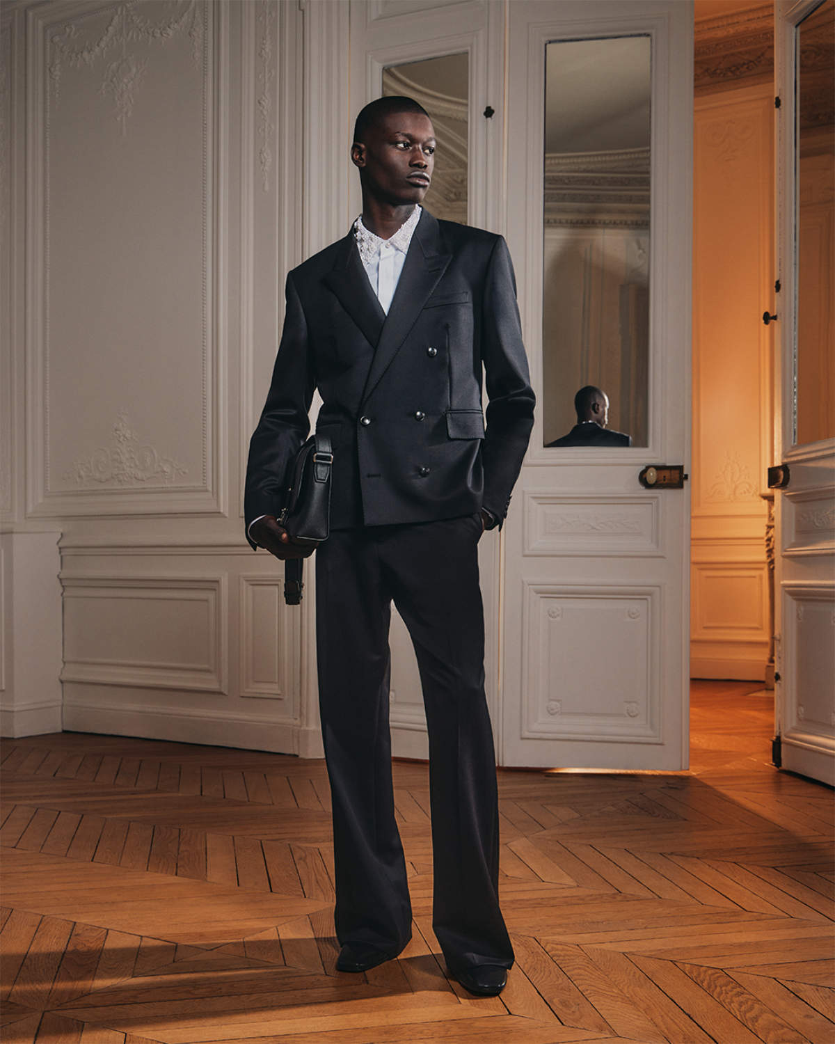 Louis Vuitton Presents Its New Formal Menswear Pre-Collection For Fall-Winter 2025