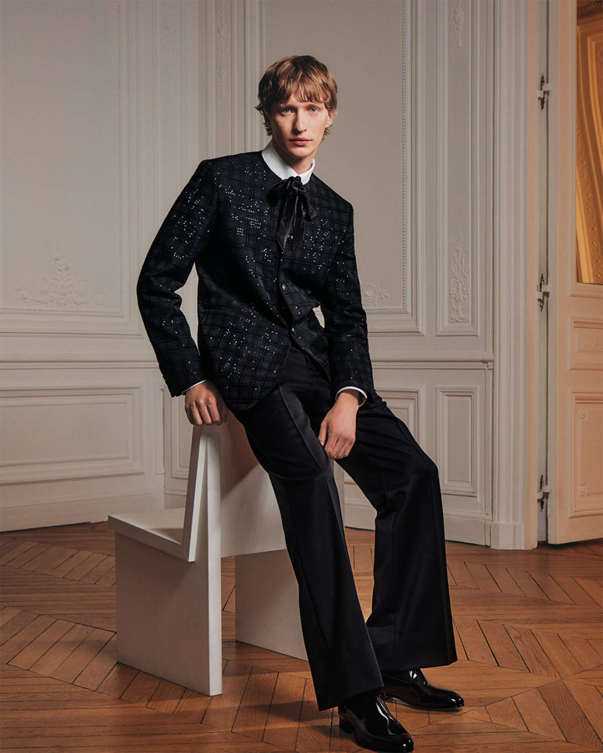 Louis Vuitton Presents Its New Formal Menswear Pre-Collection For Fall-Winter 2025