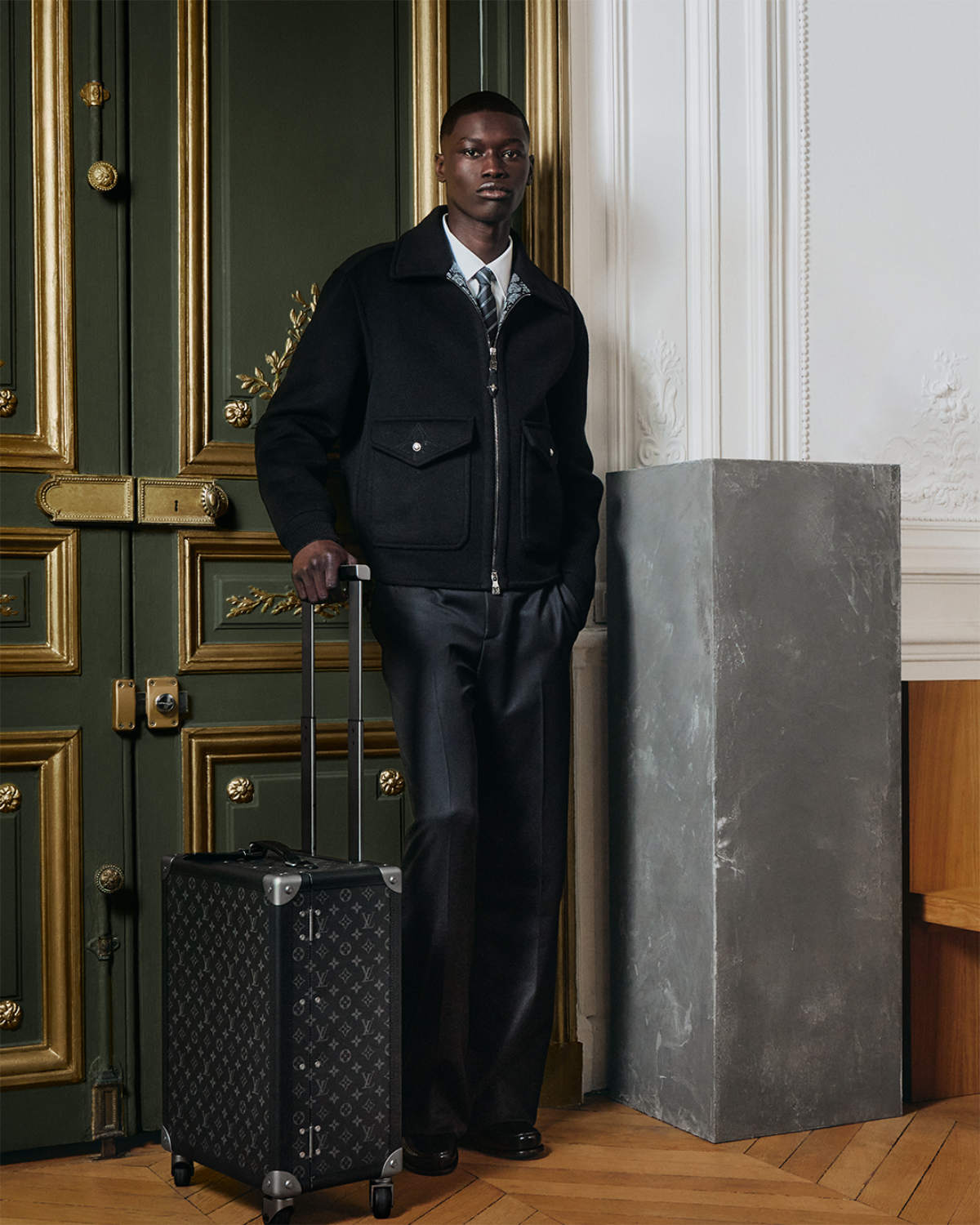 Louis Vuitton Presents Its New Formal Menswear Pre-Collection For Fall-Winter 2025