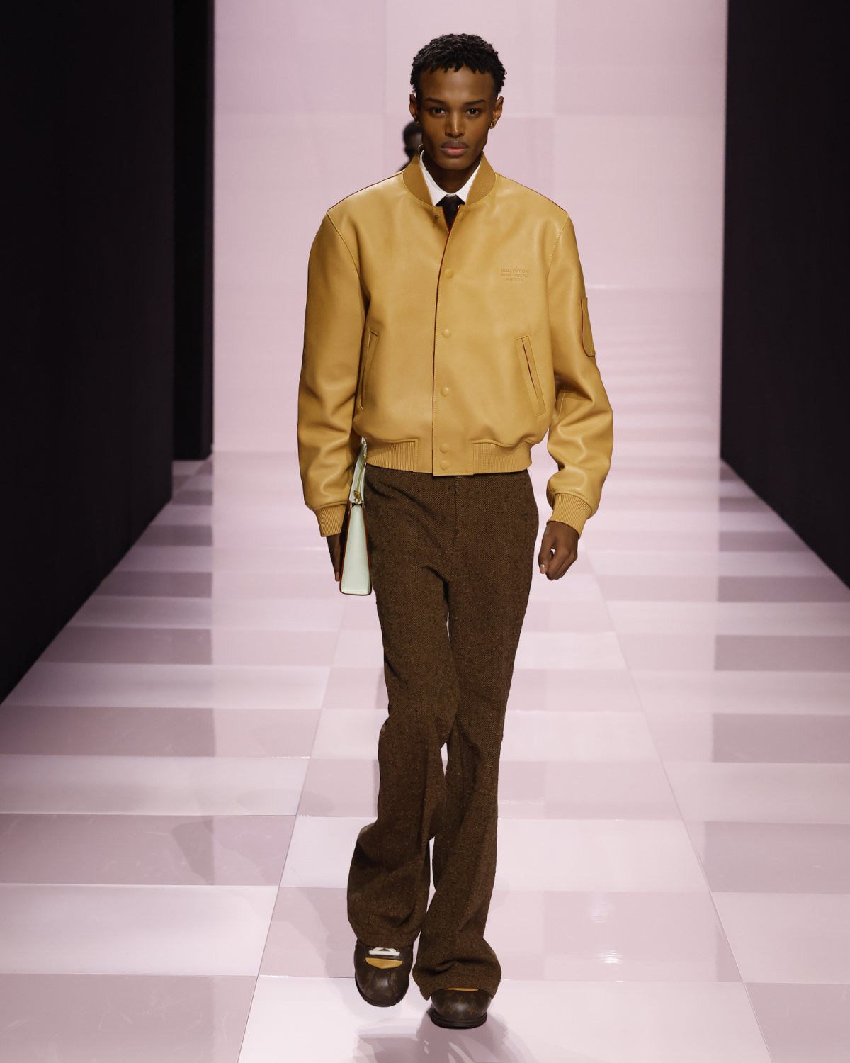 Louis Vuitton Presents Its New Men's Fall-Winter 2025 Collection