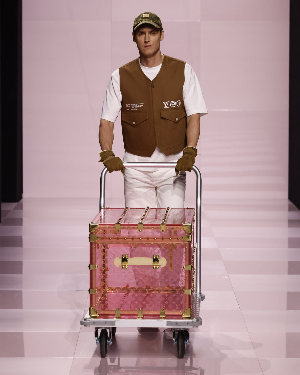 Louis Vuitton Presents Its New Men's Fall-Winter 2025 Collection