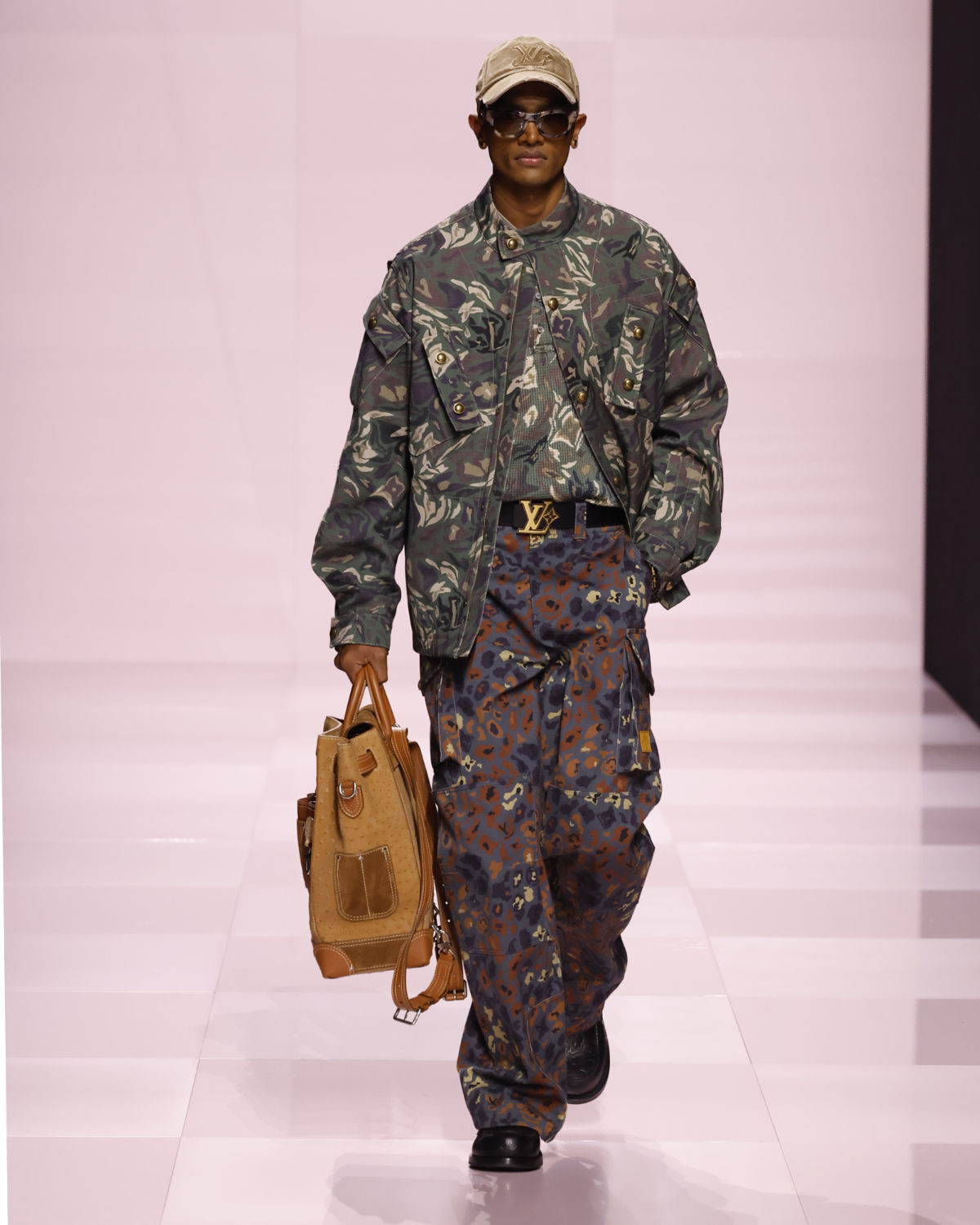 Louis Vuitton Presents Its New Men's Fall-Winter 2025 Collection