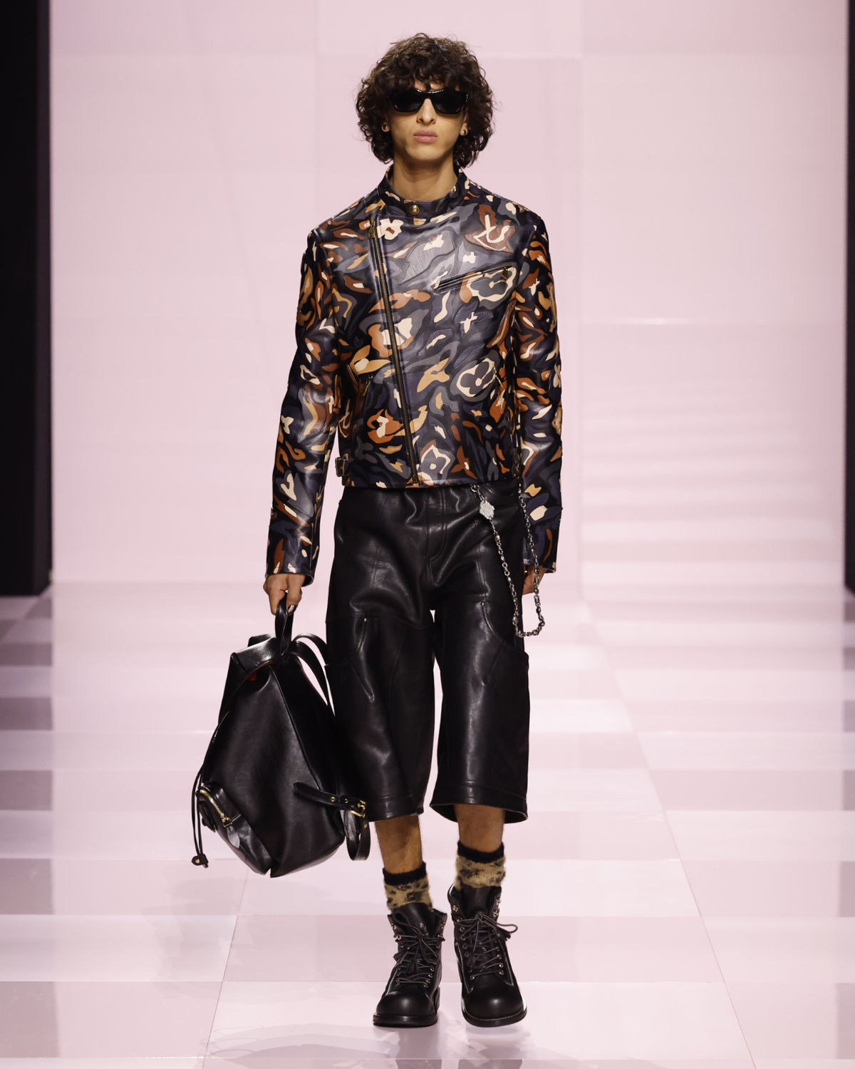 Louis Vuitton Presents Its New Men's Fall-Winter 2025 Collection