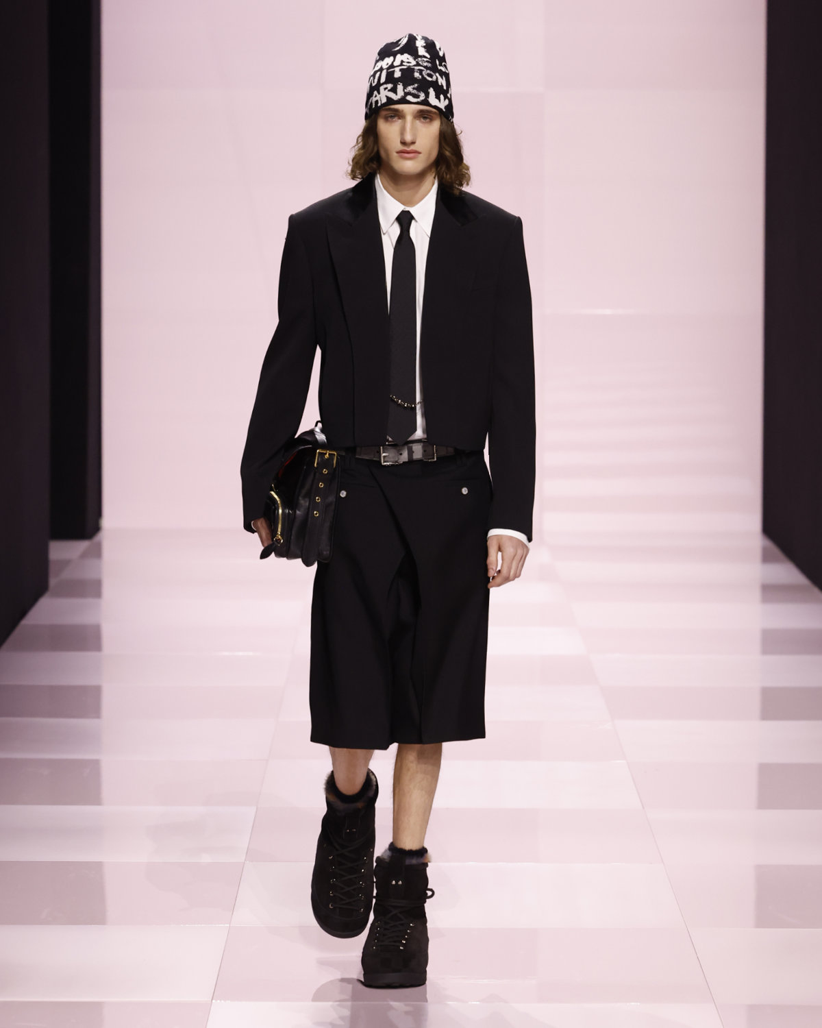 Louis Vuitton Presents Its New Men's Fall-Winter 2025 Collection