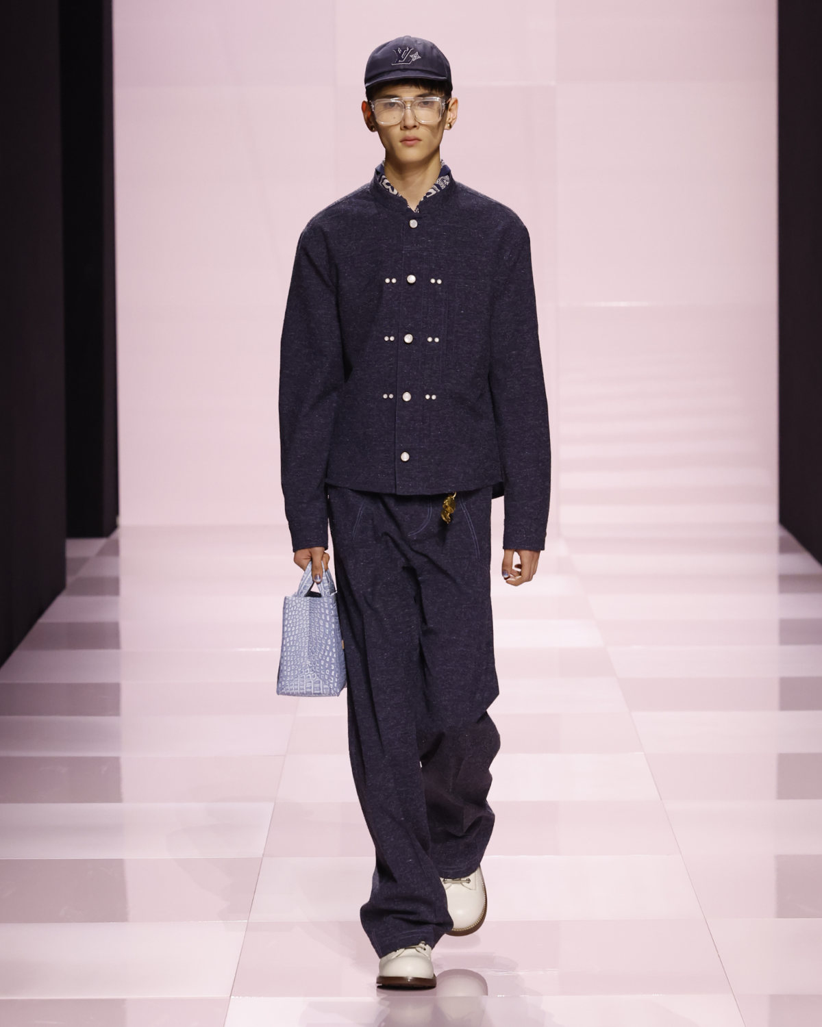 Louis Vuitton Presents Its New Men's Fall-Winter 2025 Collection