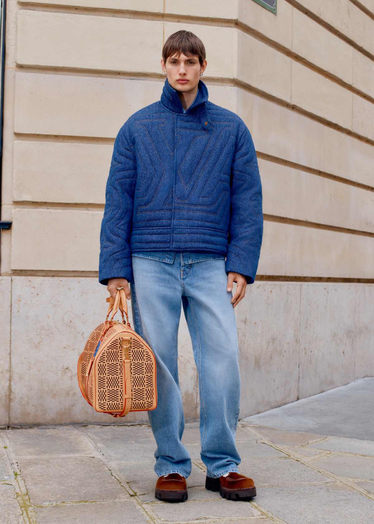 Louis Vuitton Presents Its New Spring-Summer 2025 Men’s Pre-Collection