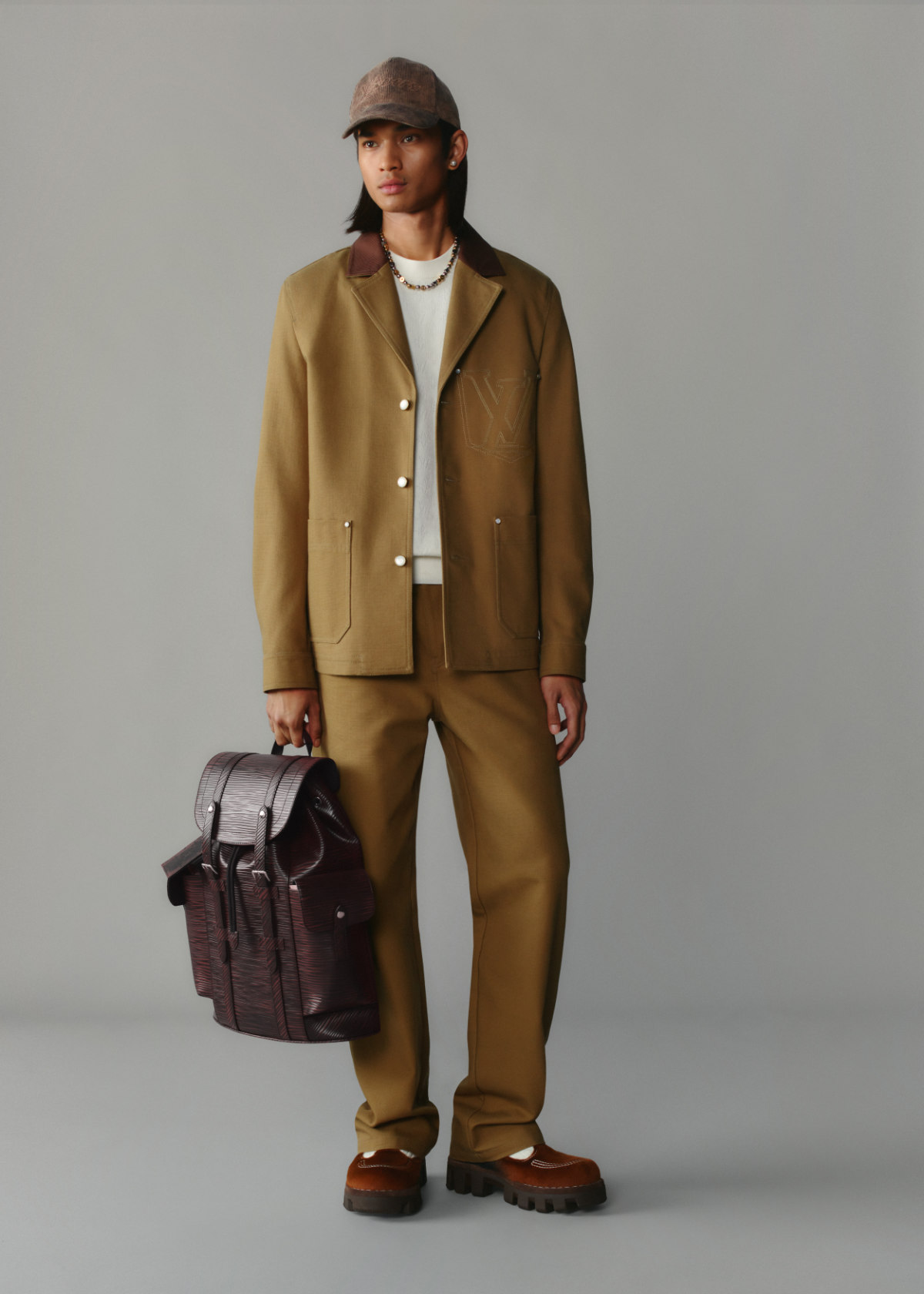 Louis Vuitton Presents Its New Spring-Summer 2025 Men’s Pre-Collection