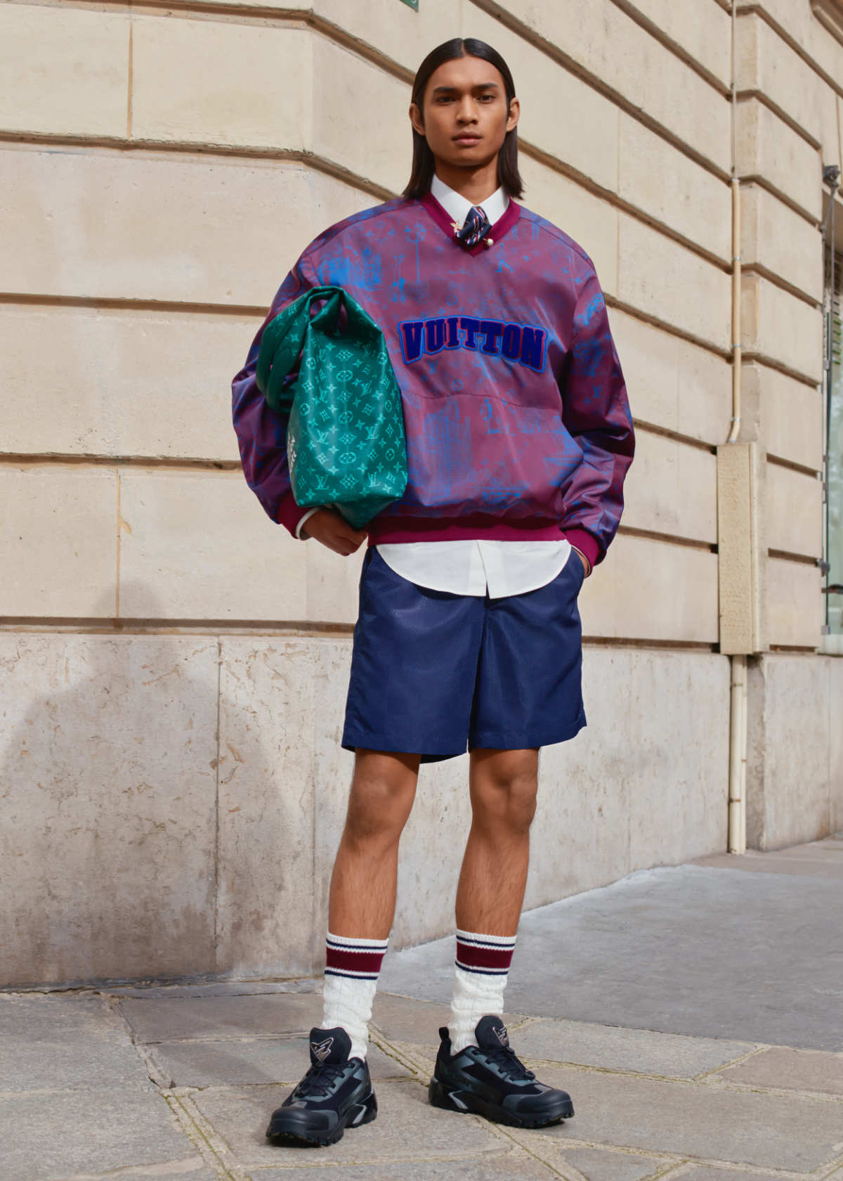 Louis Vuitton Presents Its New Spring-Summer 2025 Men’s Pre-Collection