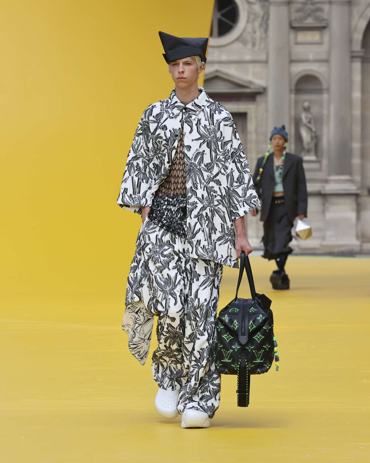 Louis Vuitton Spring Summer 2023 Men's Collection, Photos – Footwear News