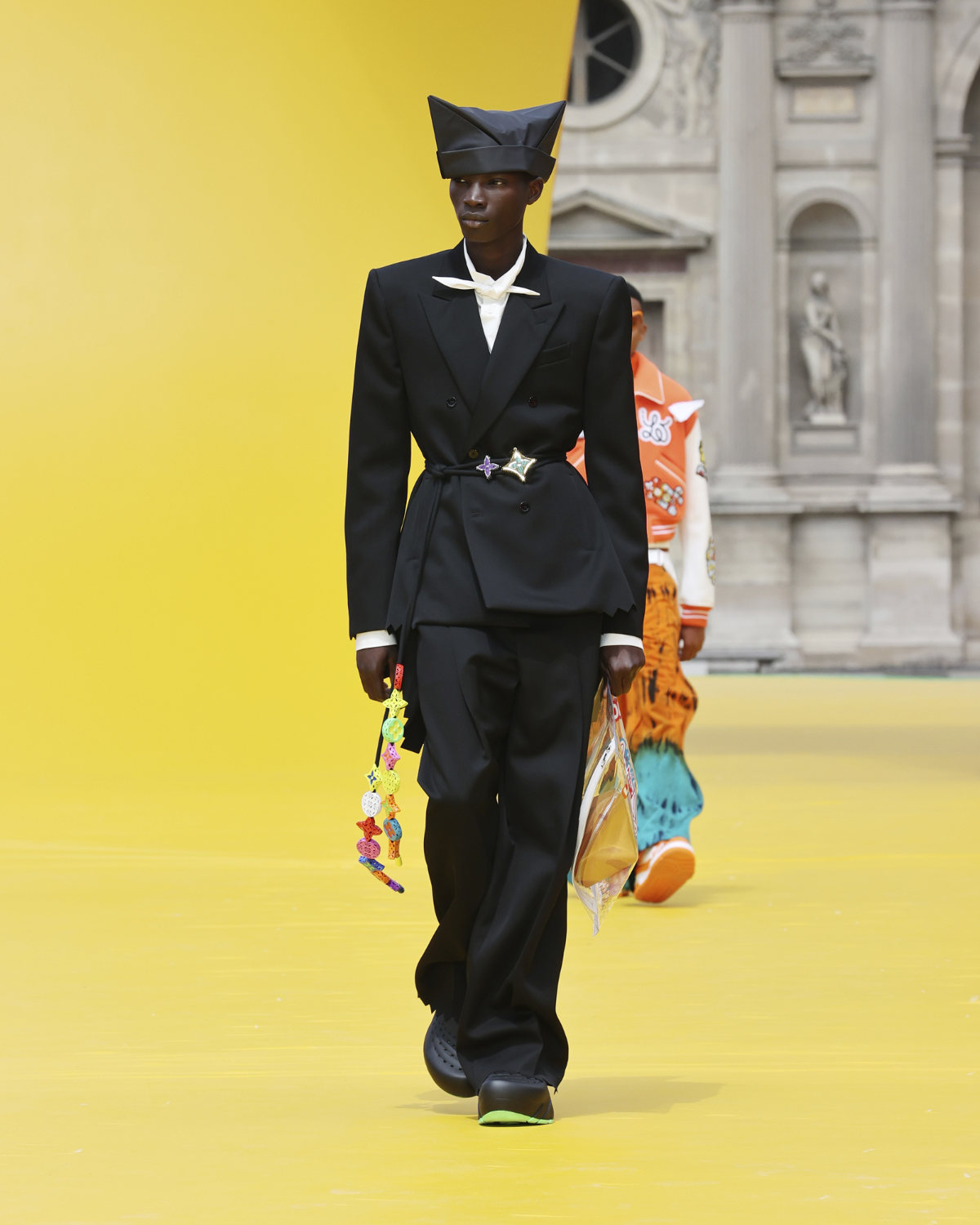 Louis Vuitton: Louis Vuitton Presents Its New Spring-Summer 2023 Men's  Collection: Collection ∞ - Luxferity