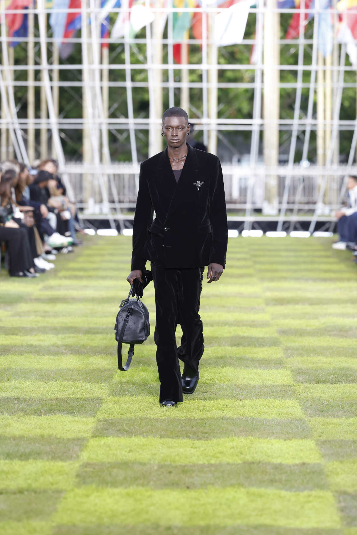 Louis Vuitton Presents Its New Spring-Summer 2025 Men’s Collection: Le Monde Est À Vous