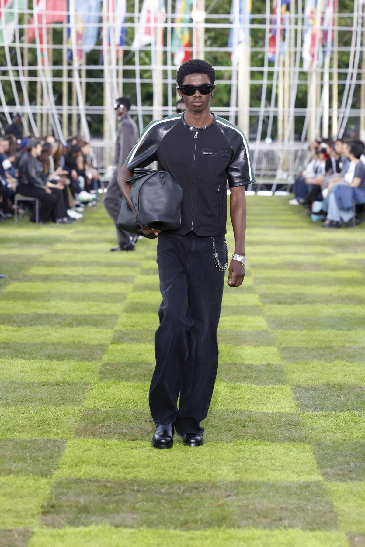 Louis Vuitton Presents Its New Spring-Summer 2025 Men’s Collection: Le Monde Est À Vous