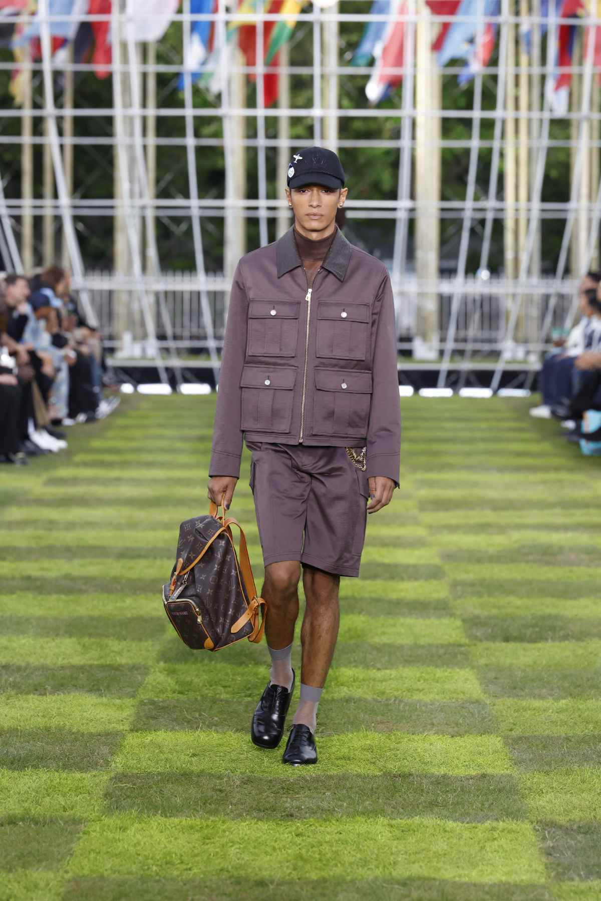 Louis Vuitton Presents Its New Spring-Summer 2025 Men’s Collection: Le Monde Est À Vous