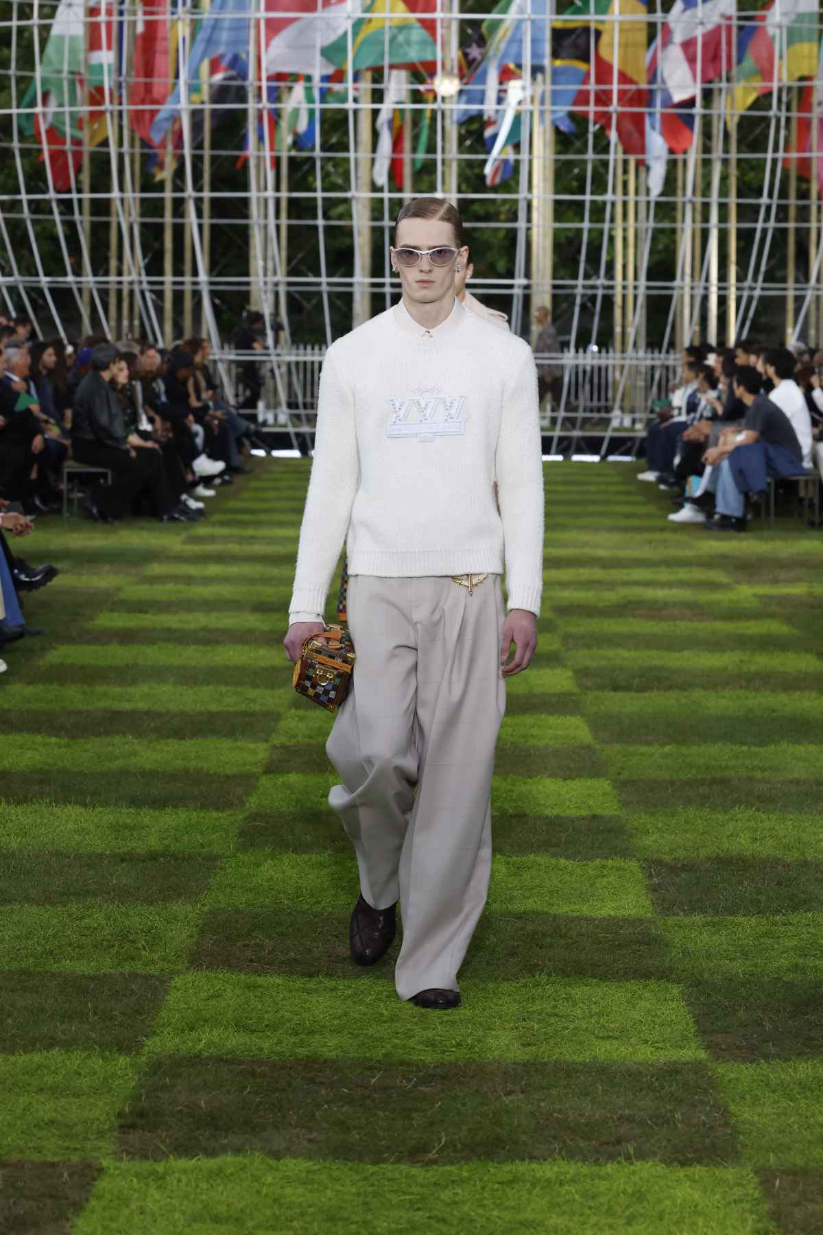 Louis Vuitton Presents Its New Spring-Summer 2025 Men’s Collection: Le Monde Est À Vous