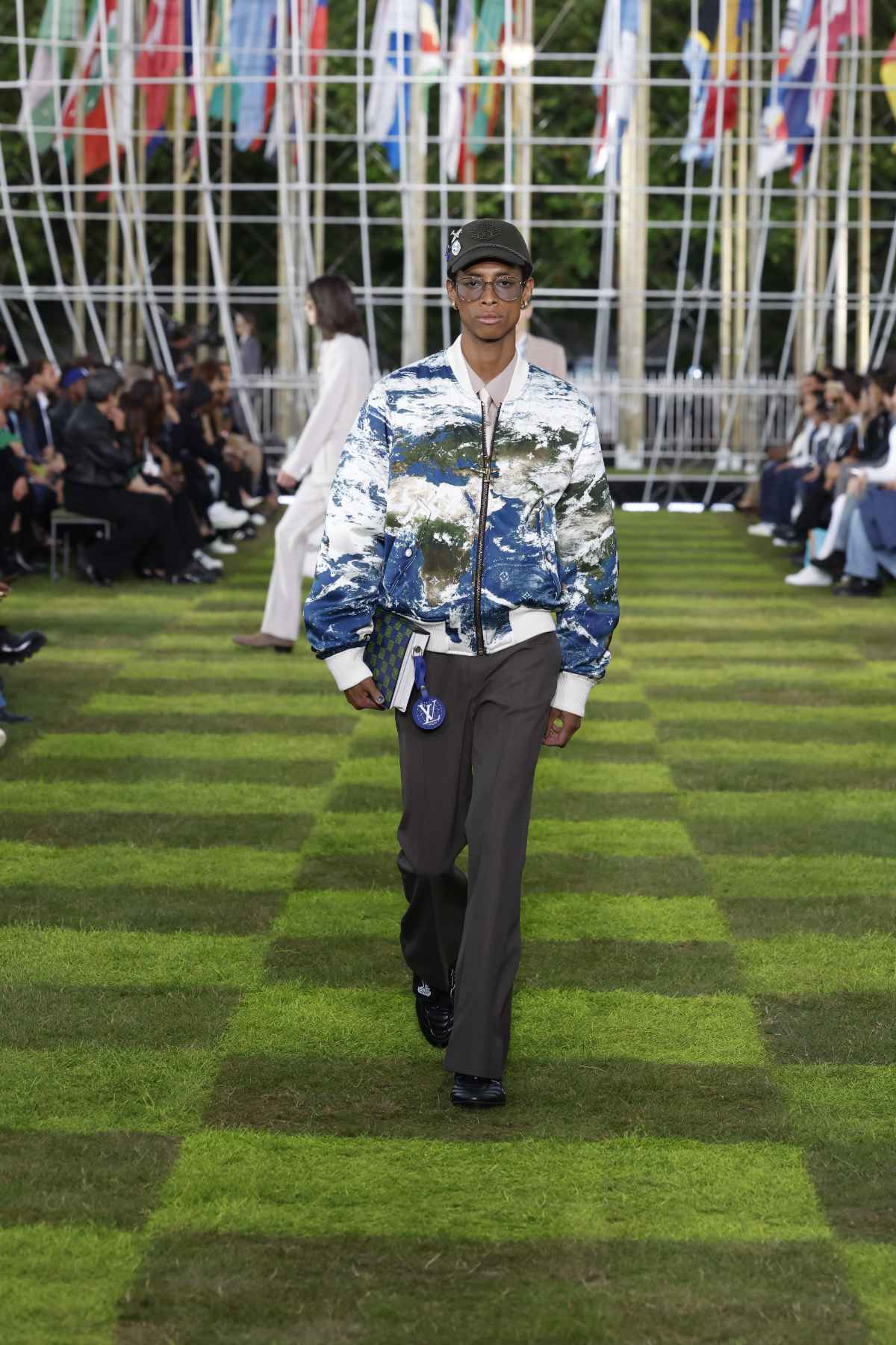 Louis Vuitton Presents Its New Spring-Summer 2025 Men’s Collection: Le Monde Est À Vous