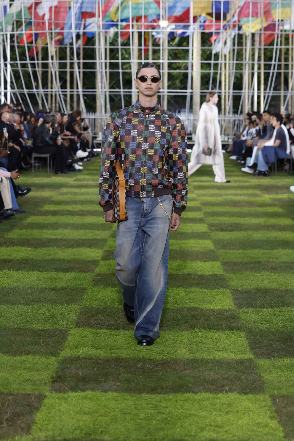 Louis Vuitton Presents Its New Spring-Summer 2025 Men’s Collection: Le Monde Est À Vous