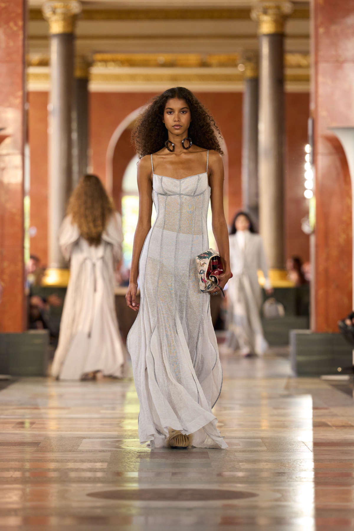 Louis Vuitton Spring-Summer 2026: In Praise Of Intimacy As An Art De Vivre