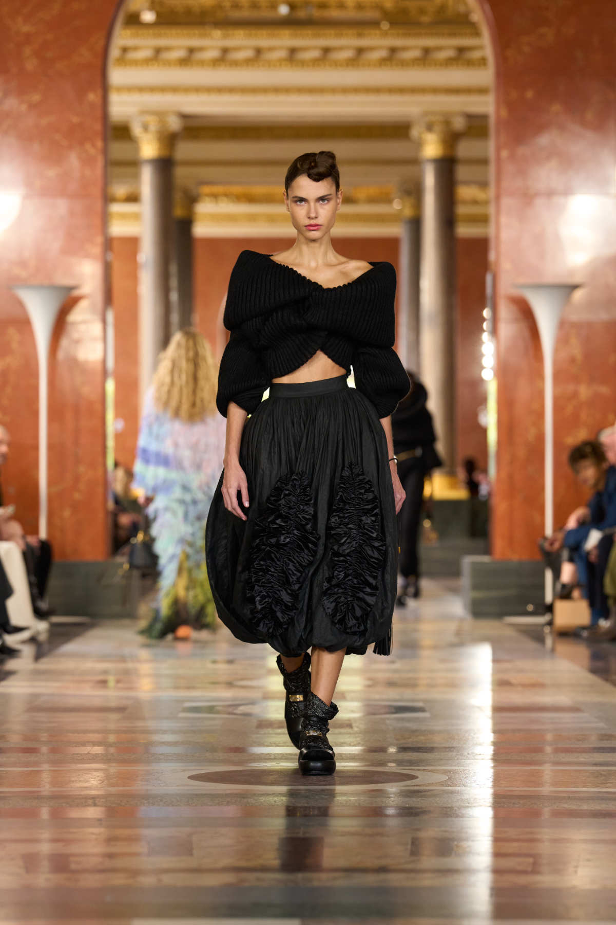 Louis Vuitton Spring-Summer 2026: In Praise Of Intimacy As An Art De Vivre