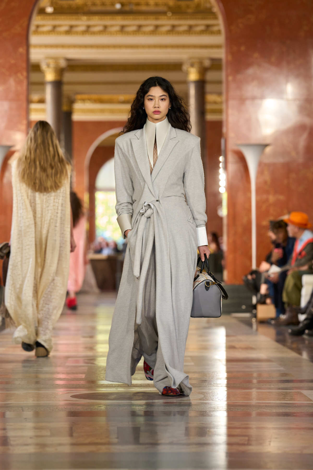 Louis Vuitton Spring-Summer 2026: In Praise Of Intimacy As An Art De Vivre