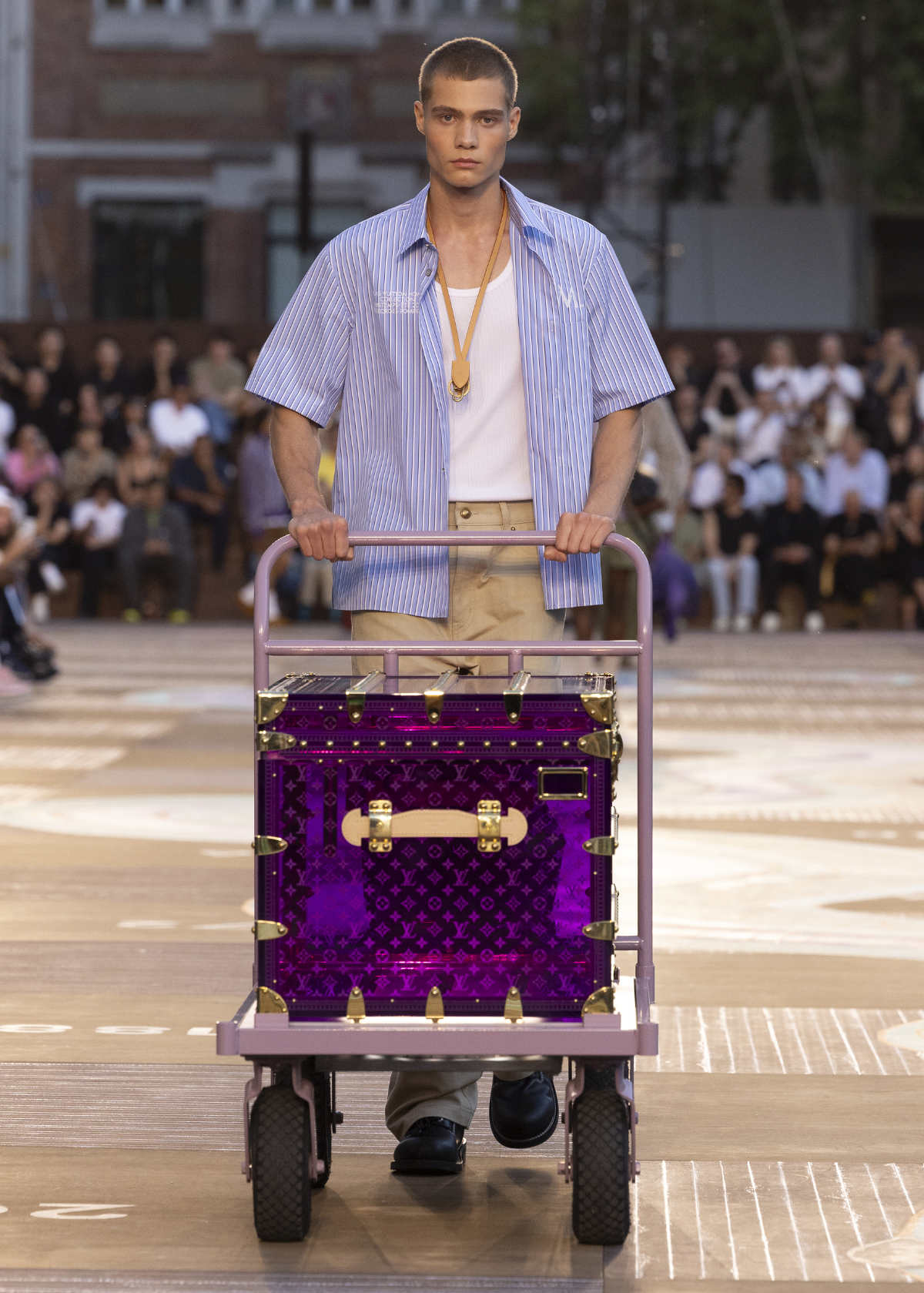 Louis Vuitton Presents Its New Spring-Summer 2026 Men’s Collection