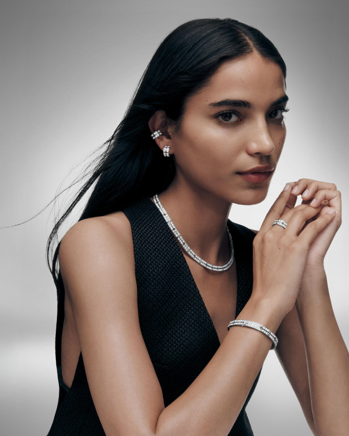 Louis Vuitton Jewellery Launches Its New Tumbler Collection