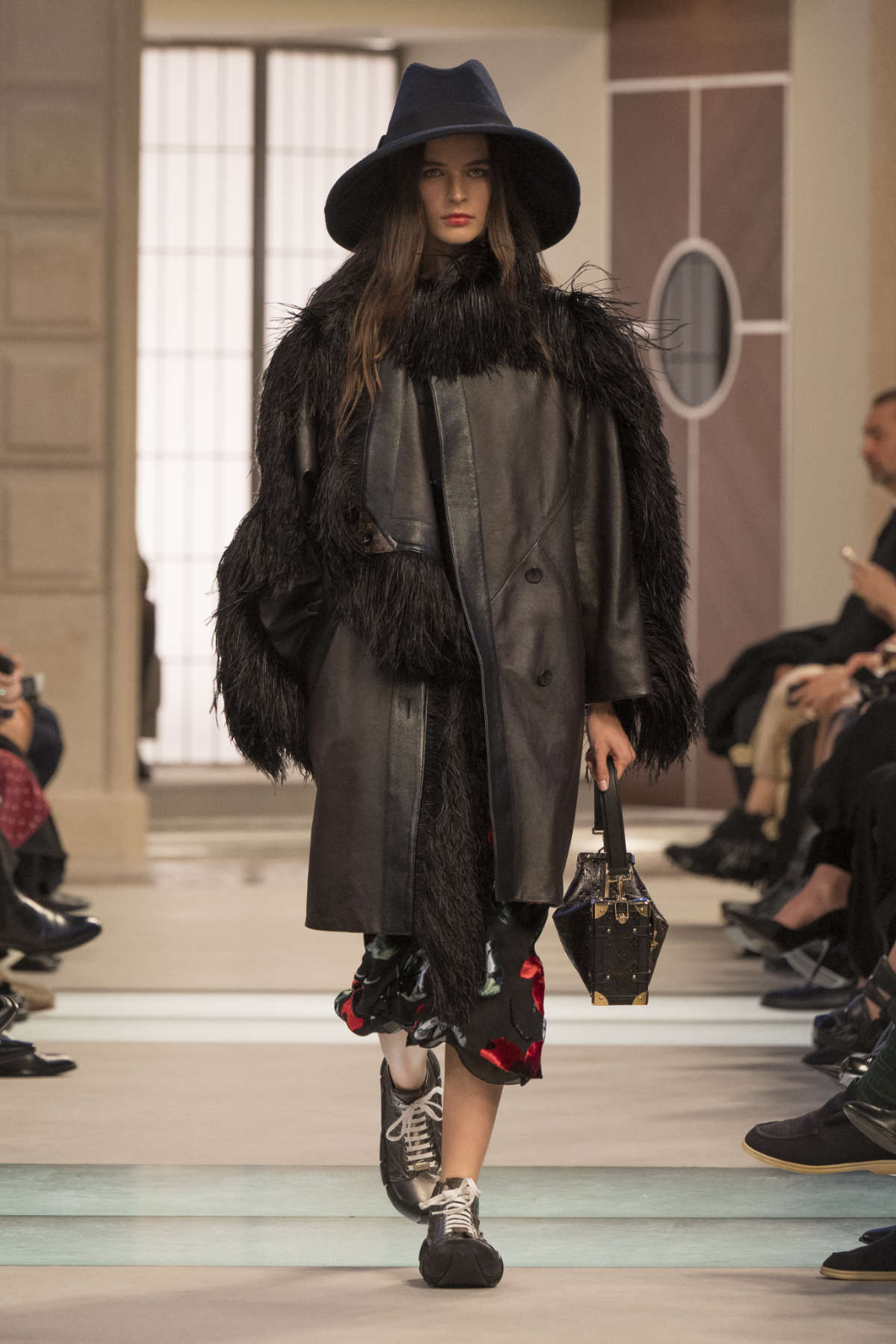 Louis Vuitton Presents Its New Women’s Fall-Winter 2025 Collection