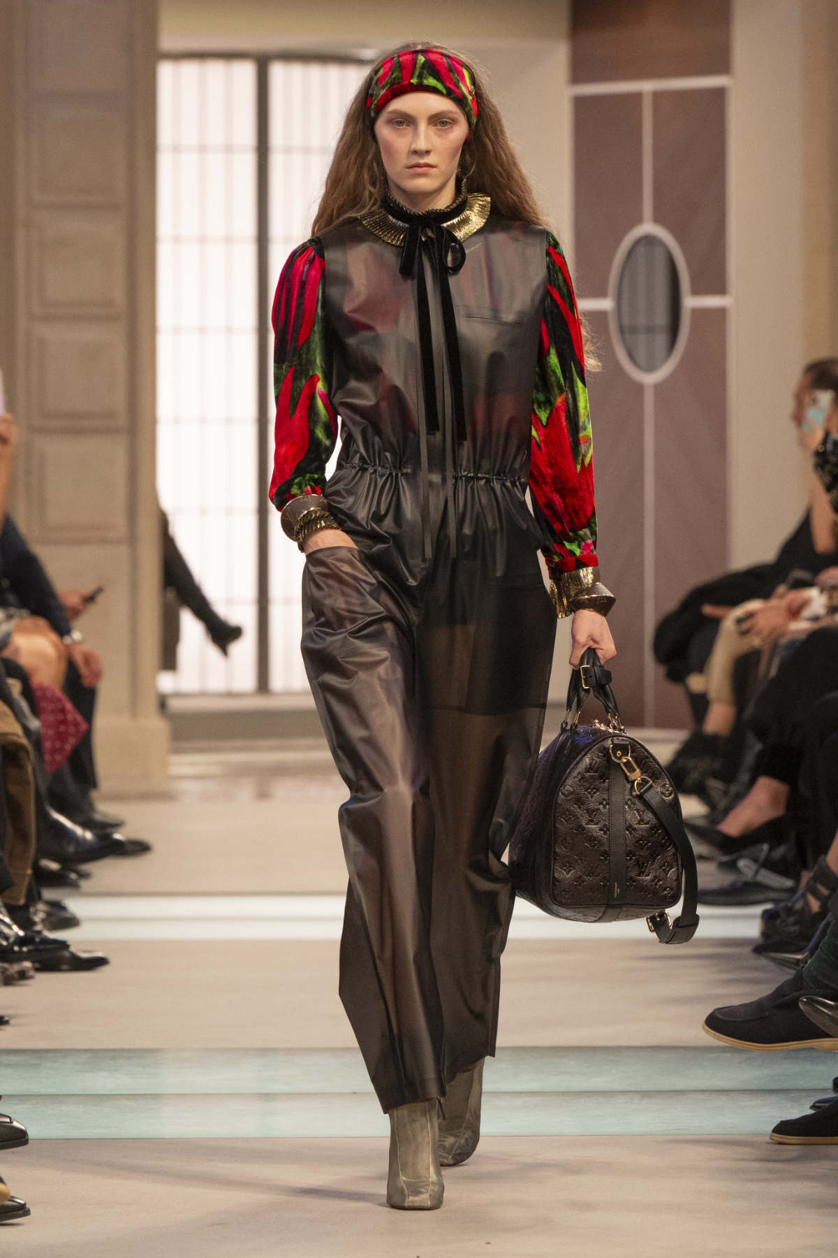 Louis Vuitton Presents Its New Women’s Fall-Winter 2025 Collection