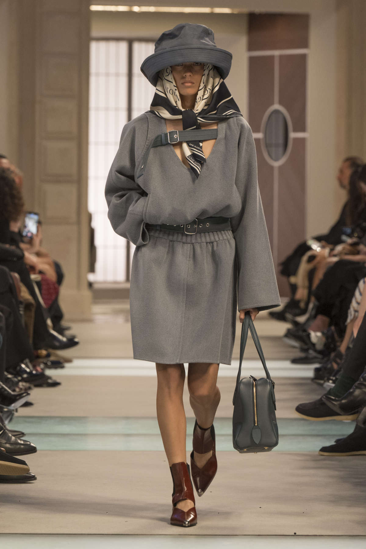 Louis Vuitton Presents Its New Women’s Fall-Winter 2025 Collection