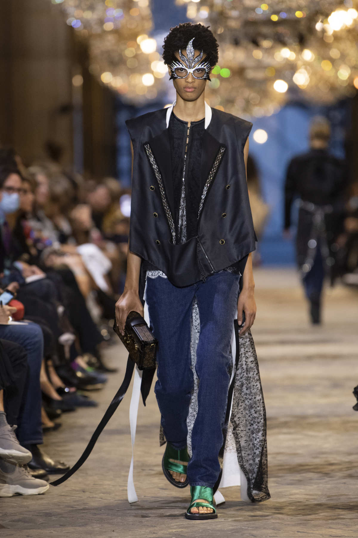Louis Vuitton Unveils Its SS22 Women's Collection