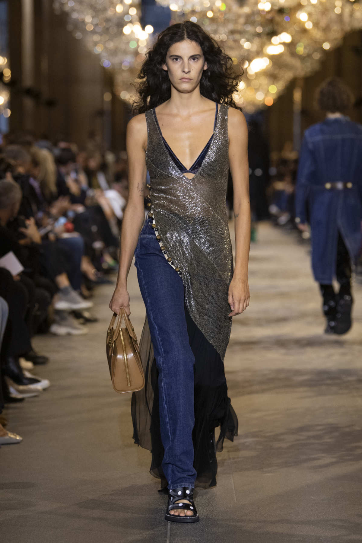 Louis Vuitton: Louis Vuitton Presents Its New Spring-Summer 2022 Women's  Collection - Luxferity