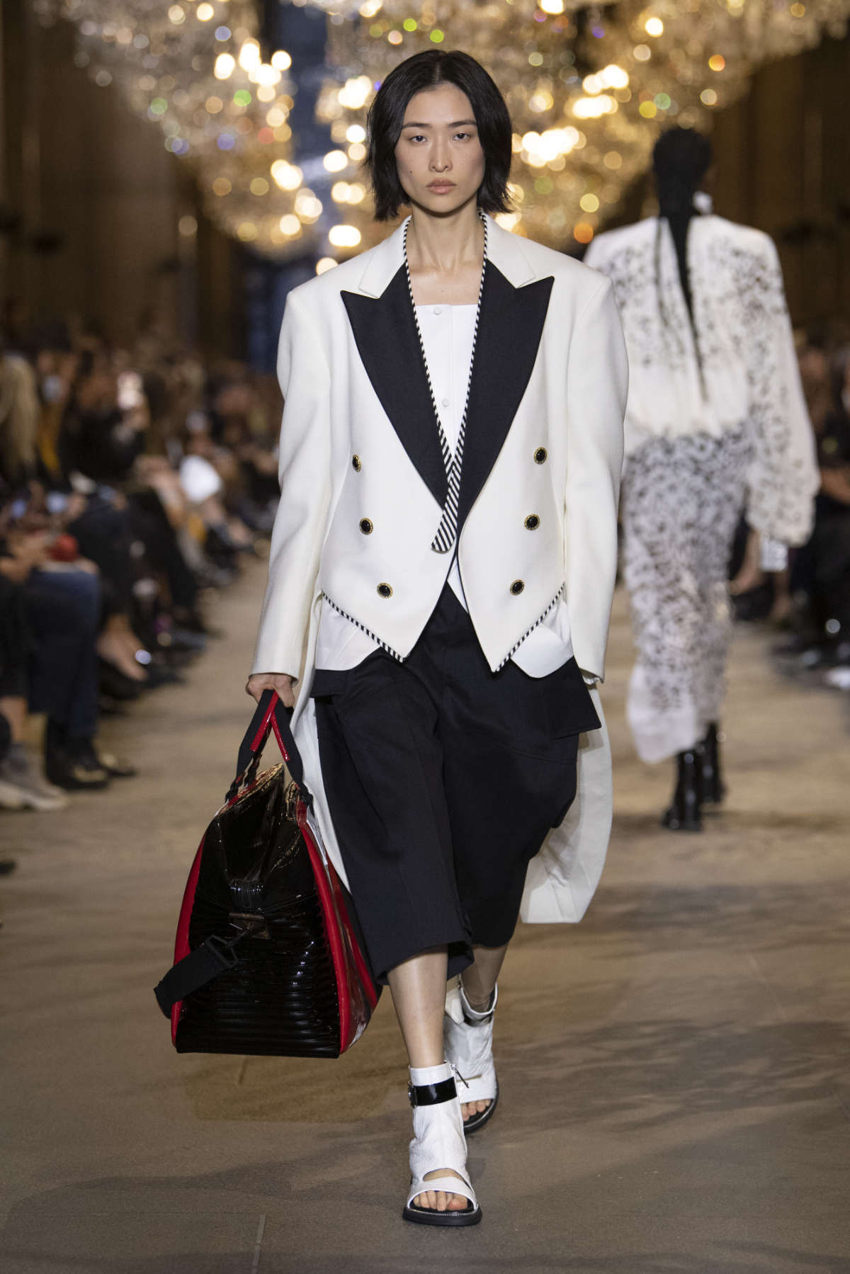Louis Vuitton Presents Its New Spring-Summer 2022 Women's Collection