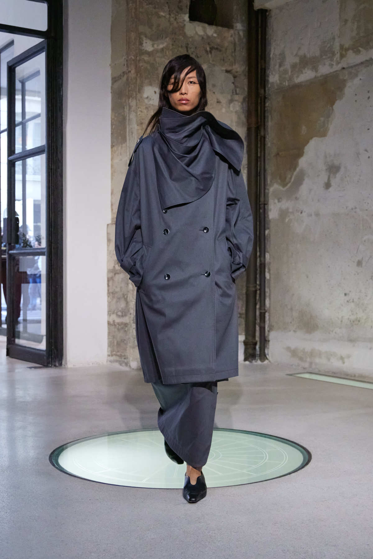 Mame Kurogouchi Presents Her New Spring/Summer 2025 Collection: Katachi