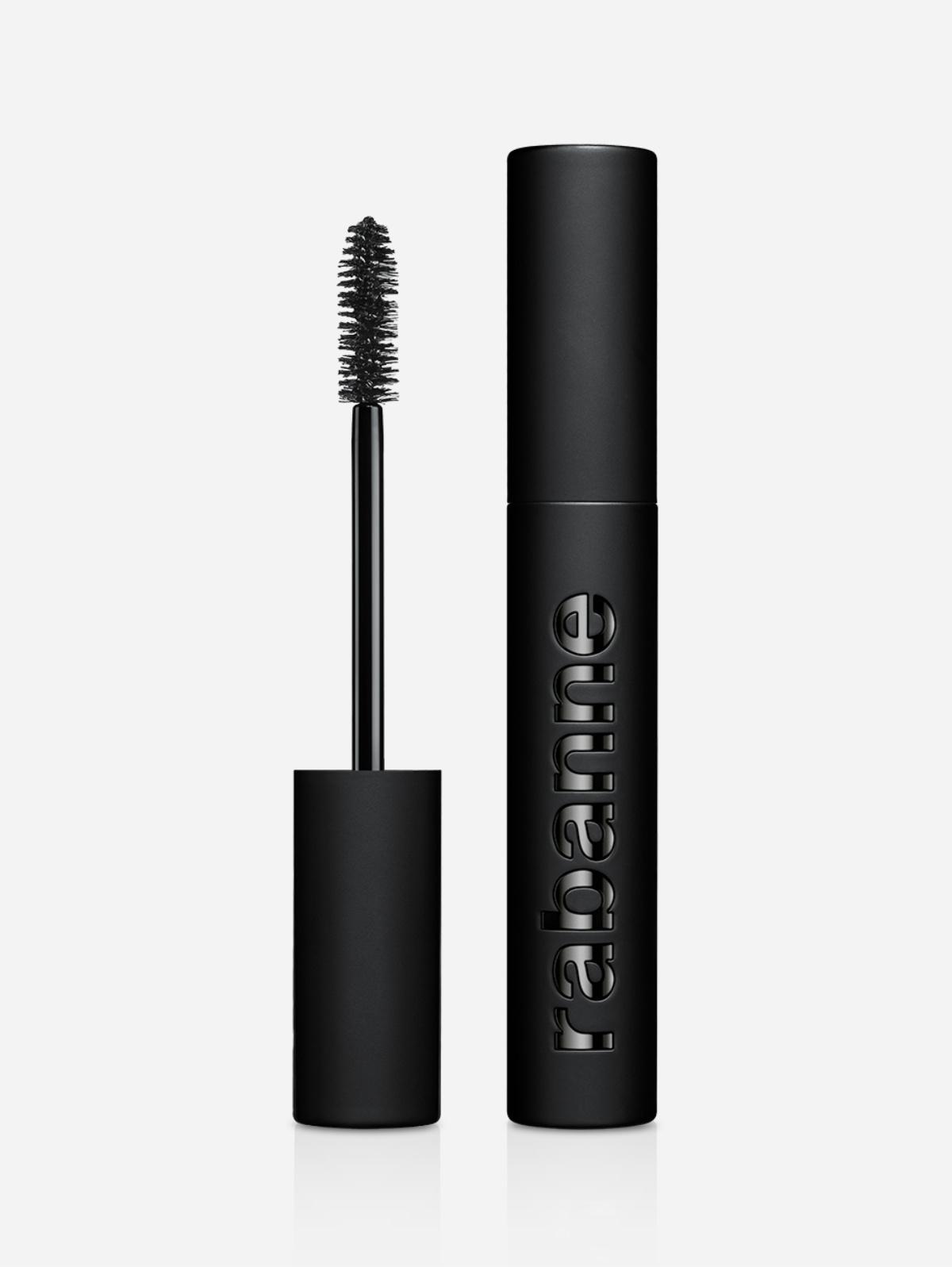 Rabanne Beauty Introduces Its New Mascara: Rockstar Mascara