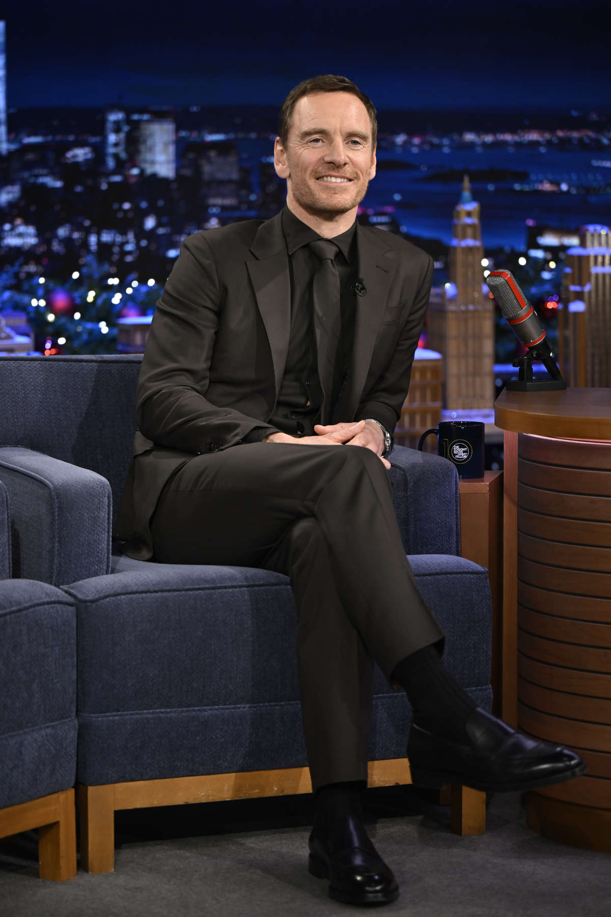 Michael Fassbender In Zegna At The Tonight Show Starring Jimmy Fallon