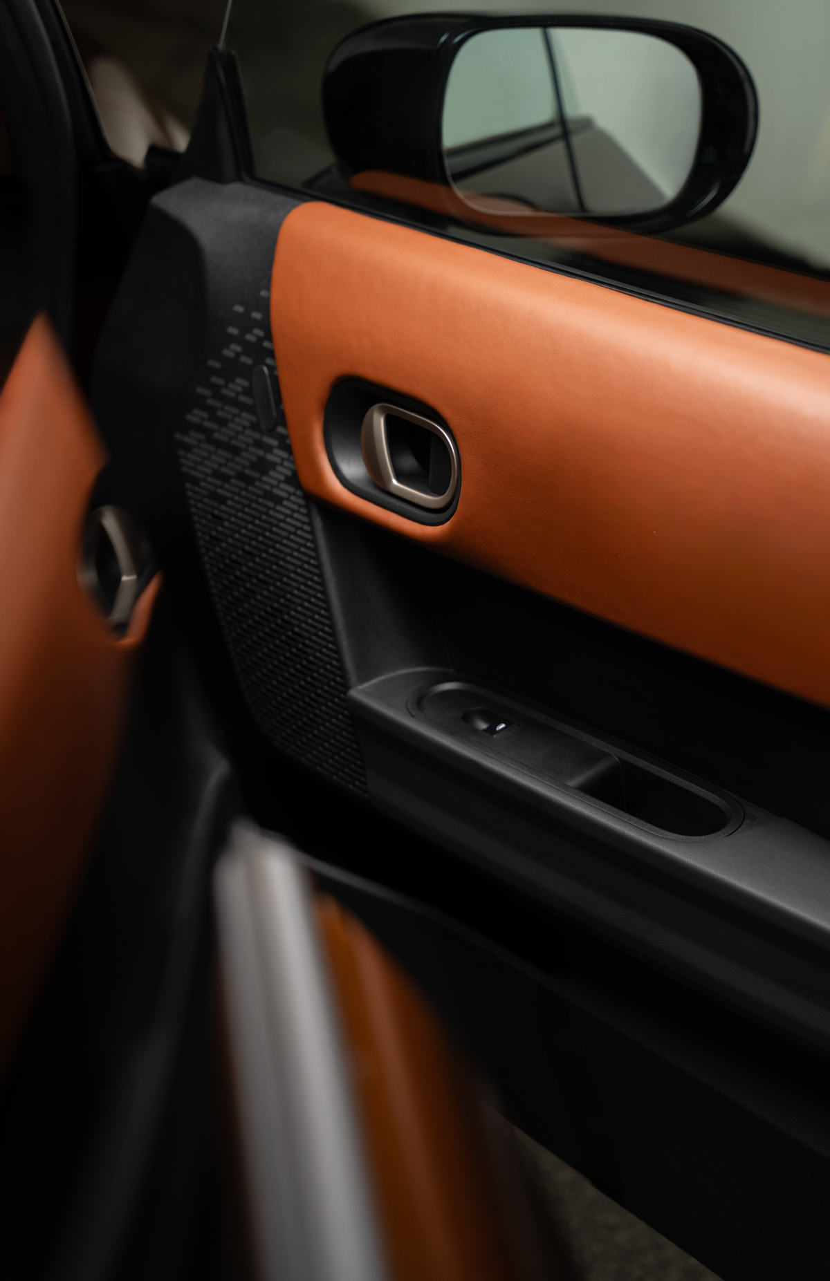 BMW Austria And ELIE SAAB Reveal One-Of-A-Kind MINI Cooper S