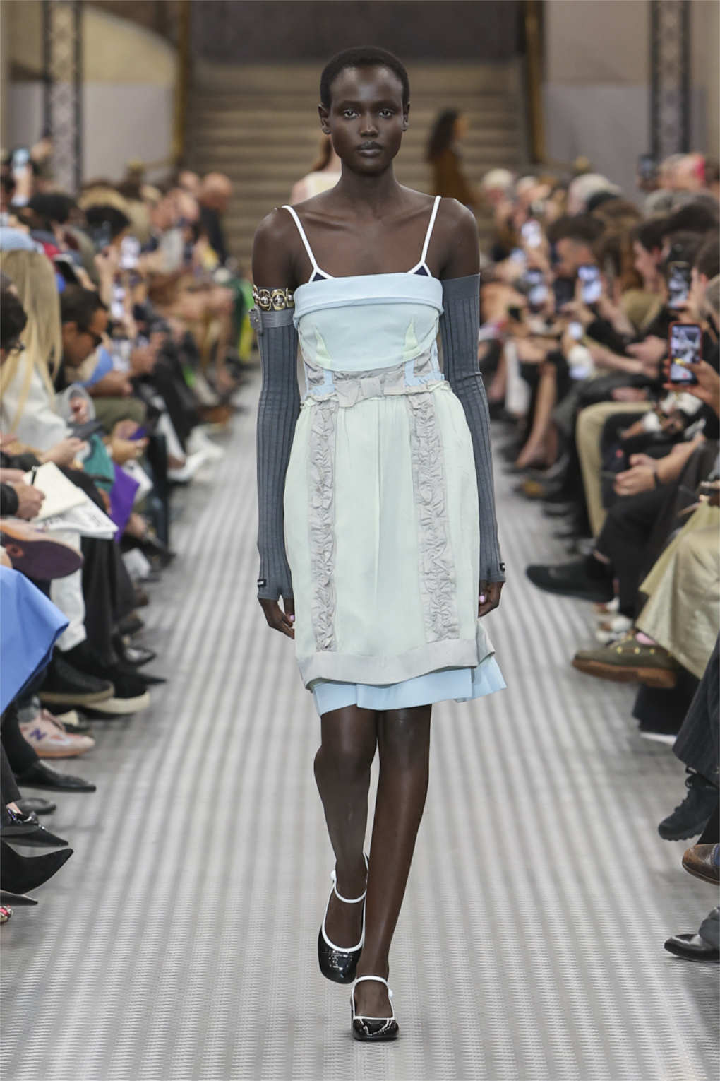 Miu Miu Presents Its New Spring/Summer 2025 Collection: Salt Looks Like Sugar