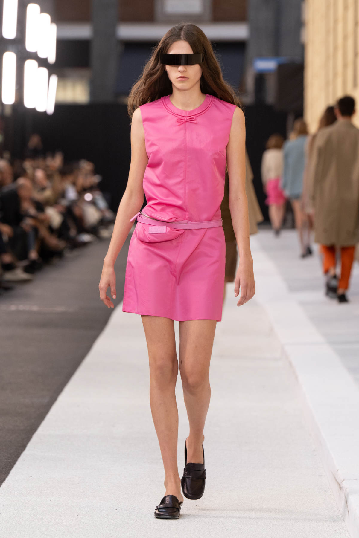 MM6 Maison Margiela Spring-Summer 2026: A Street Reimagined As Catwalk