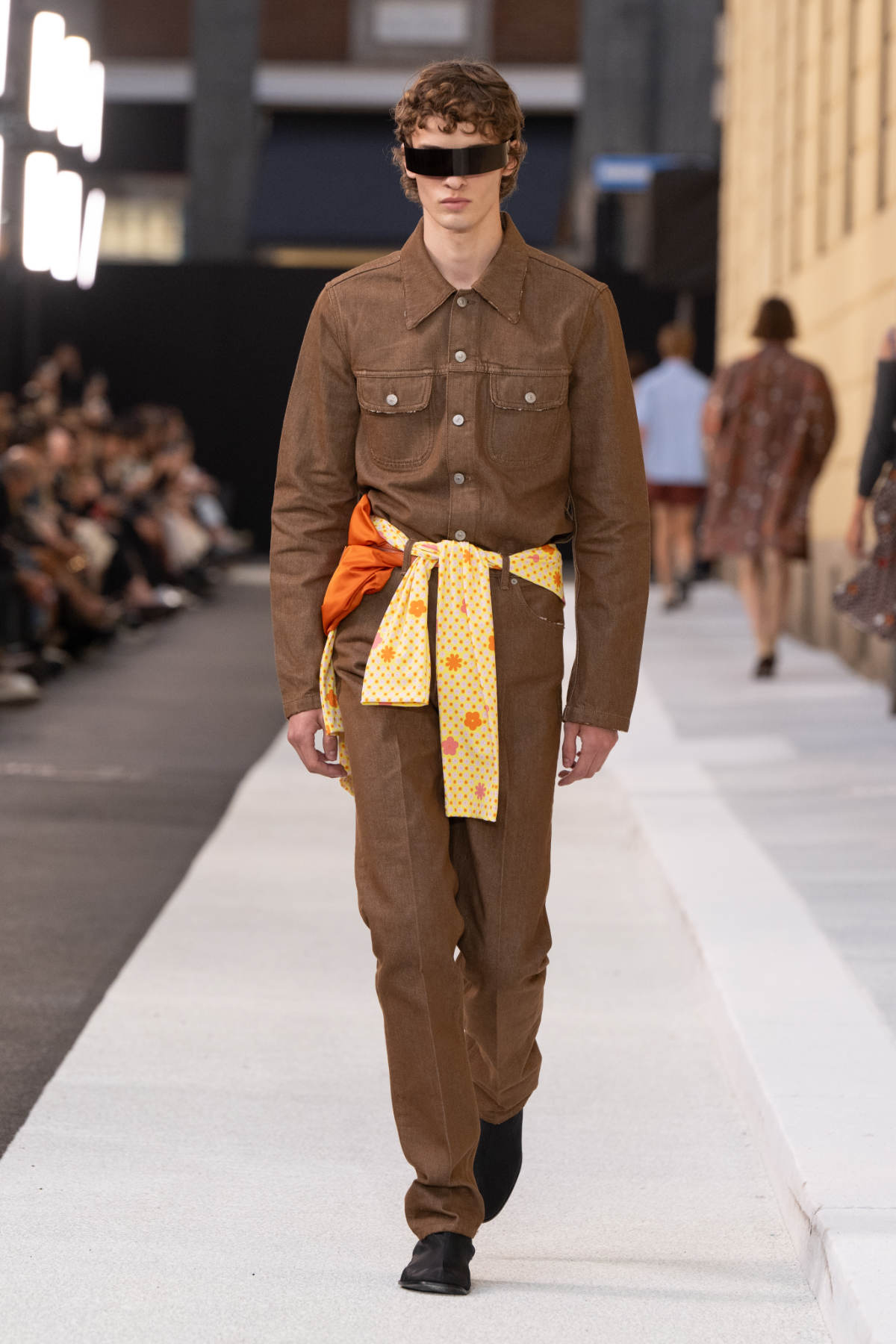 MM6 Maison Margiela Spring-Summer 2026: A Street Reimagined As Catwalk