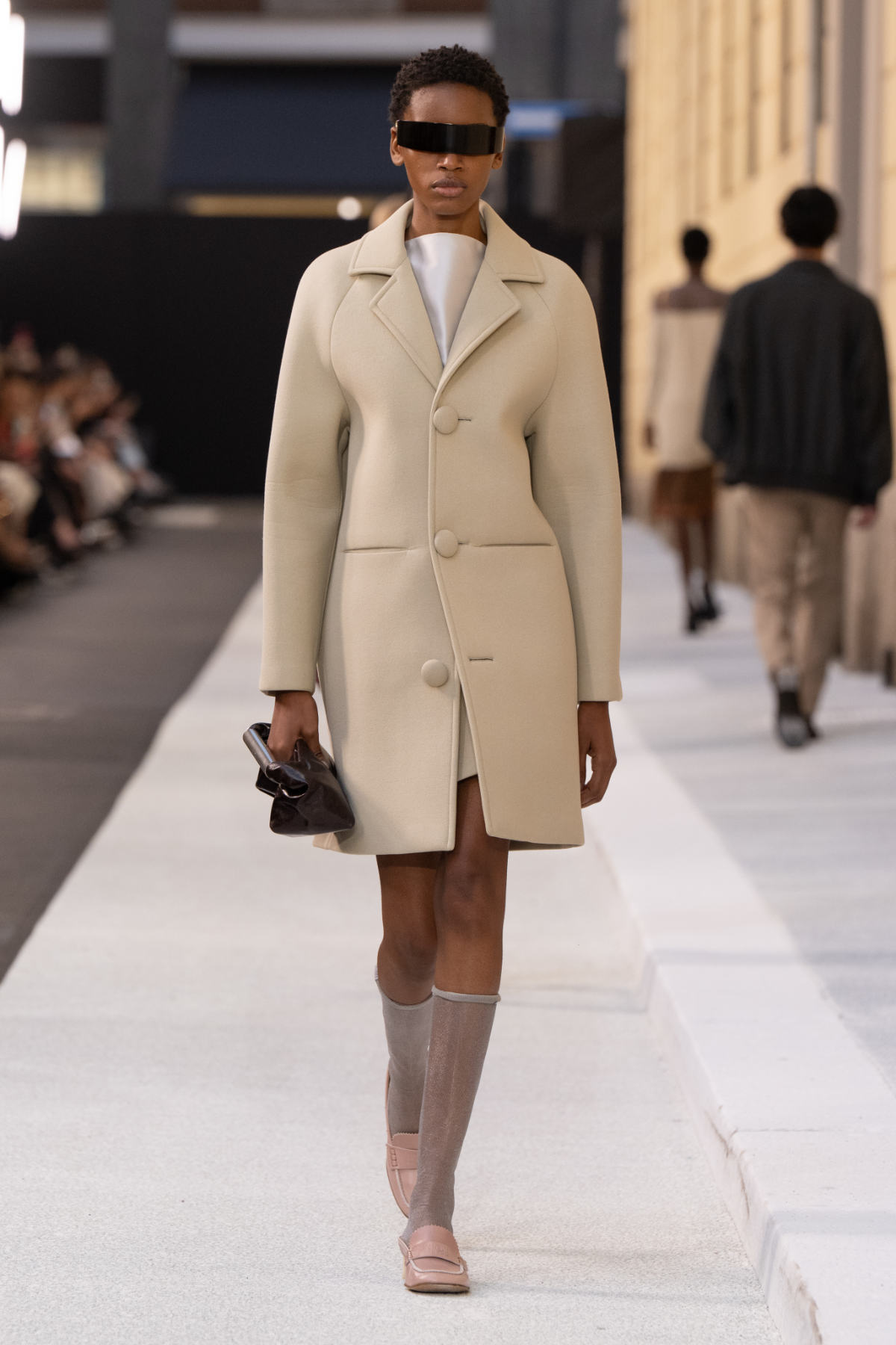 MM6 Maison Margiela Spring-Summer 2026: A Street Reimagined As Catwalk