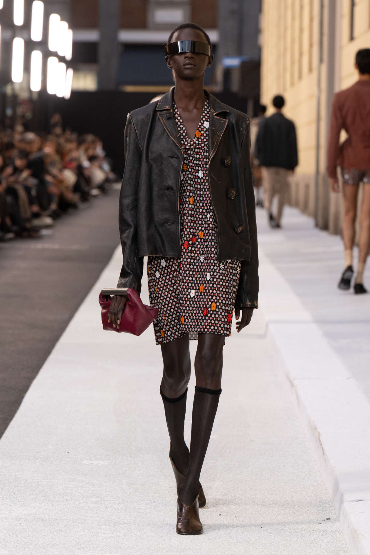 MM6 Maison Margiela Spring-Summer 2026: A Street Reimagined As Catwalk
