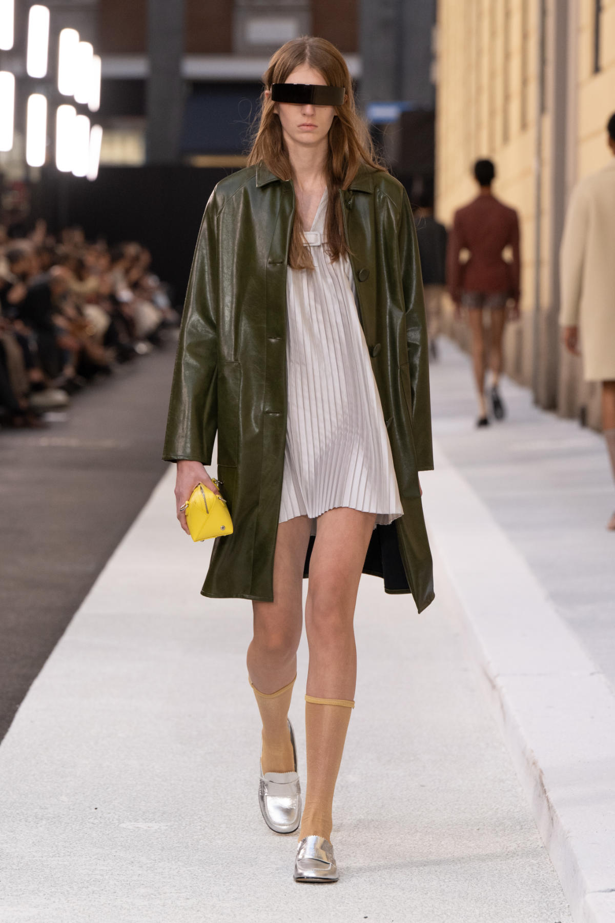 MM6 Maison Margiela Spring-Summer 2026: A Street Reimagined As Catwalk