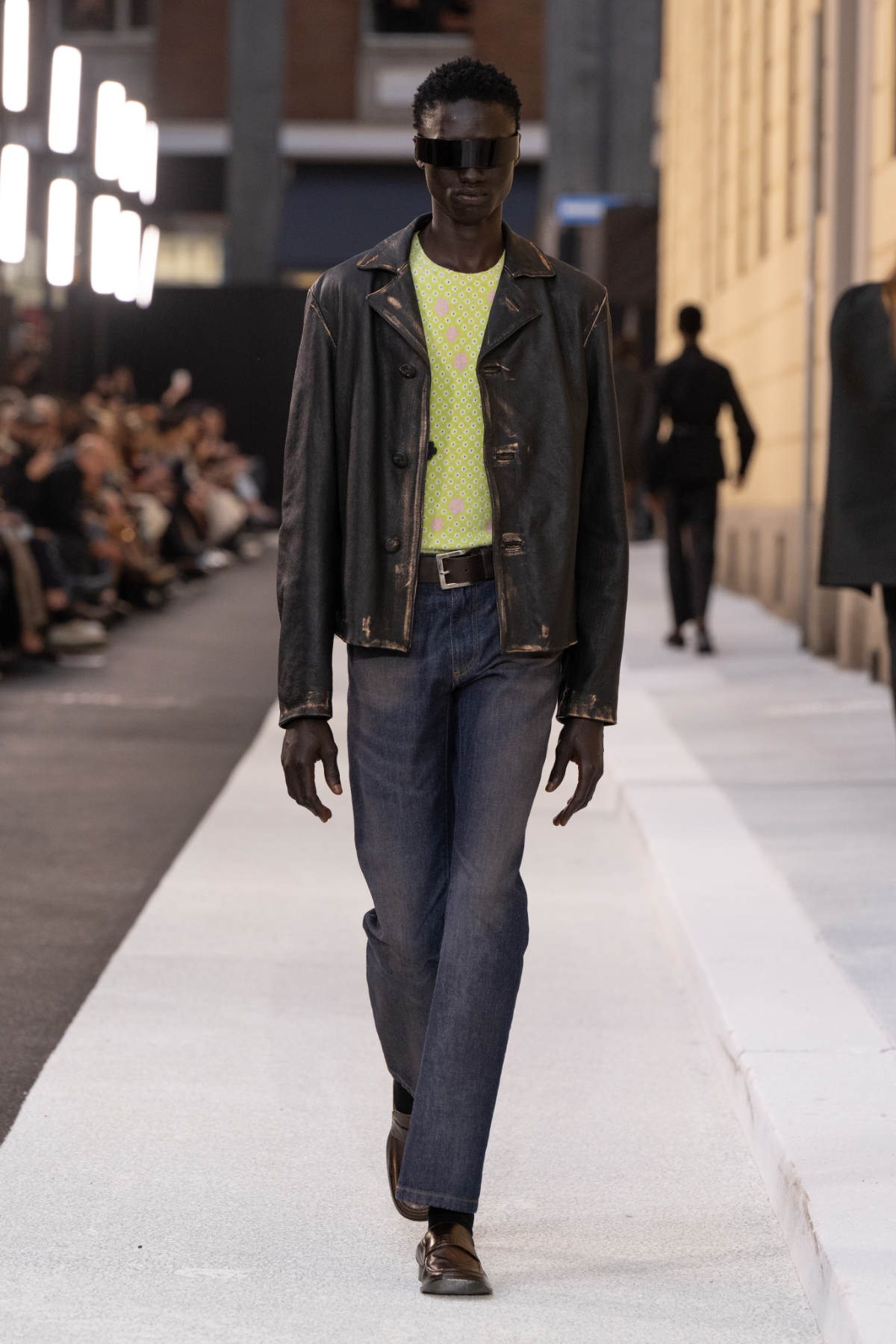 MM6 Maison Margiela Spring-Summer 2026: A Street Reimagined As Catwalk