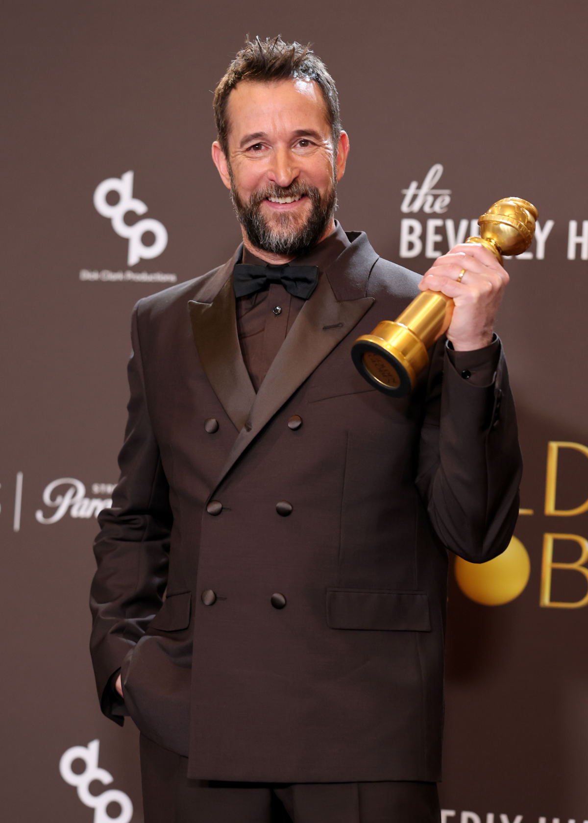 Noah Wyle Wears Celine At The 83rd Golden Globes