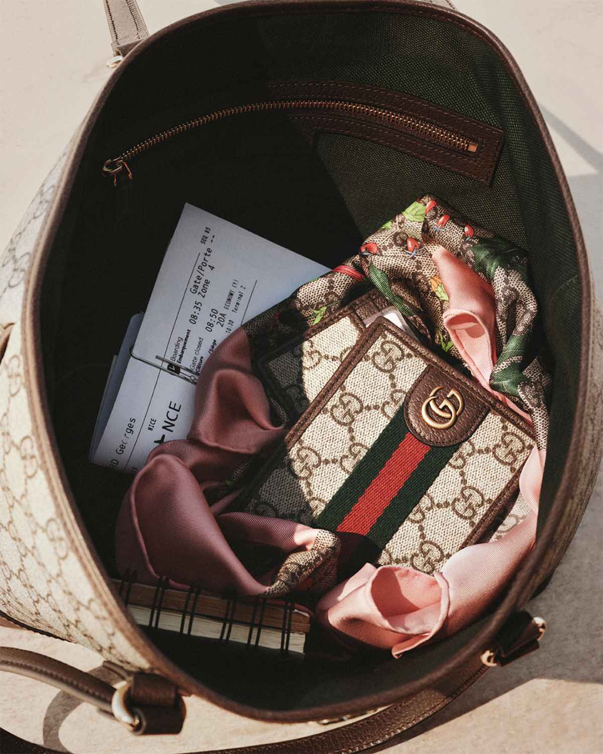 Gucci Introduces The New Campaign Dedicated To The GG Monogram
