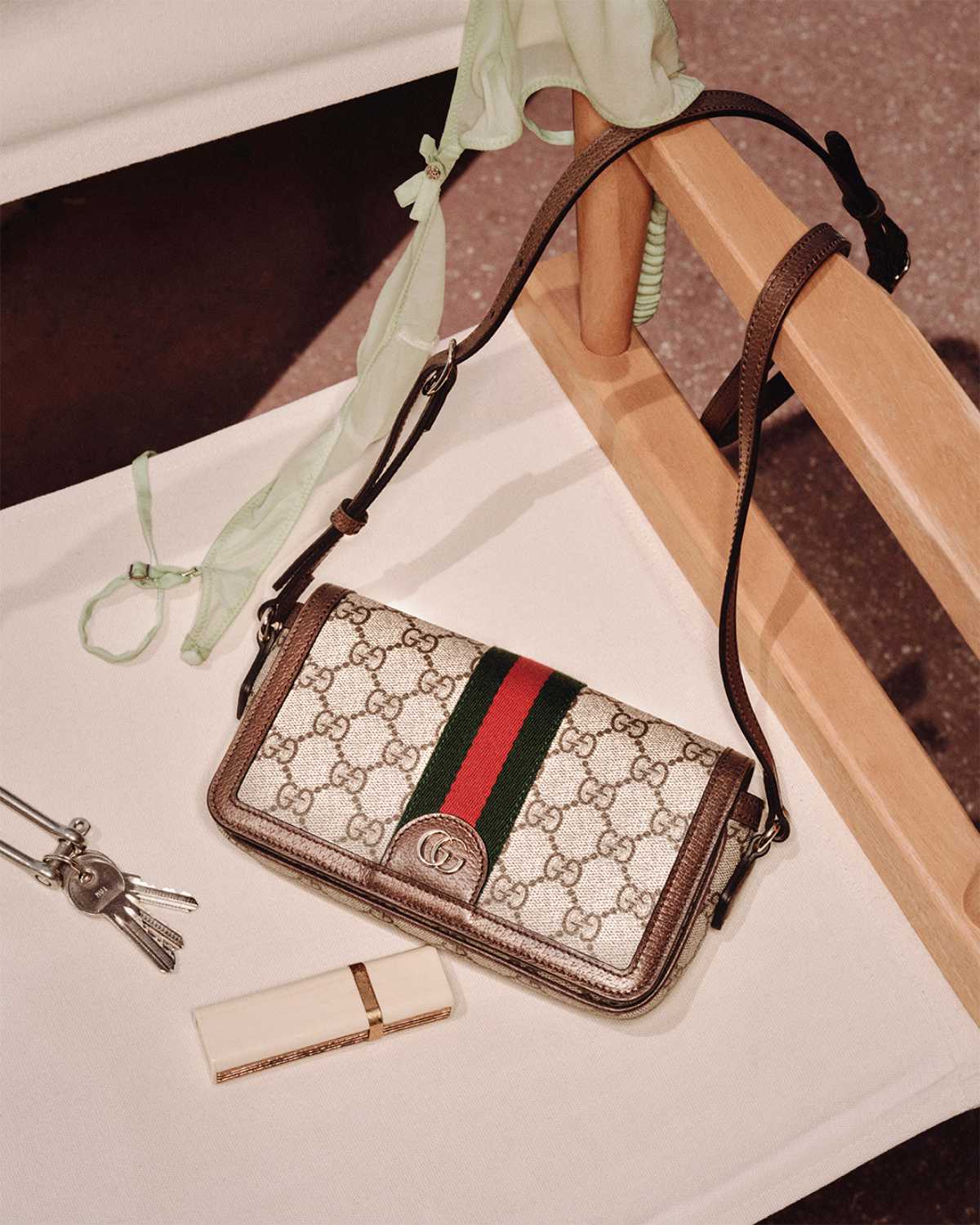 Gucci Introduces The New Campaign Dedicated To The GG Monogram