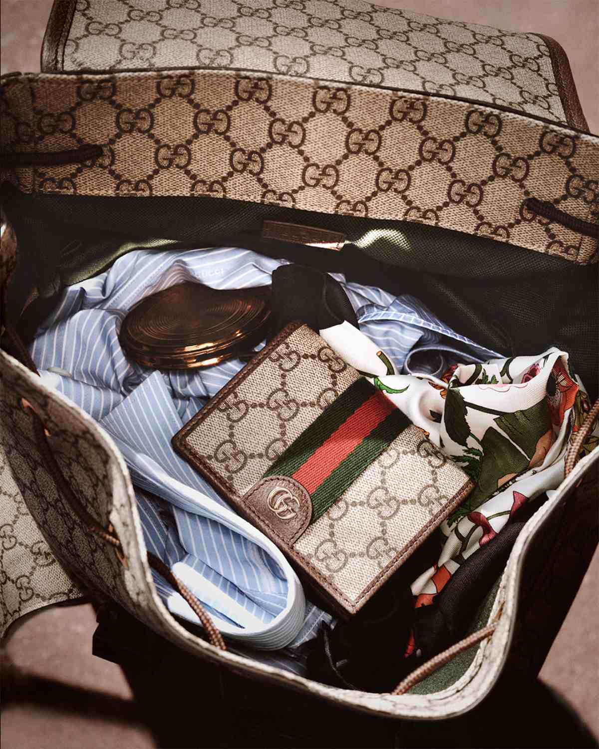 Gucci Introduces The New Campaign Dedicated To The GG Monogram