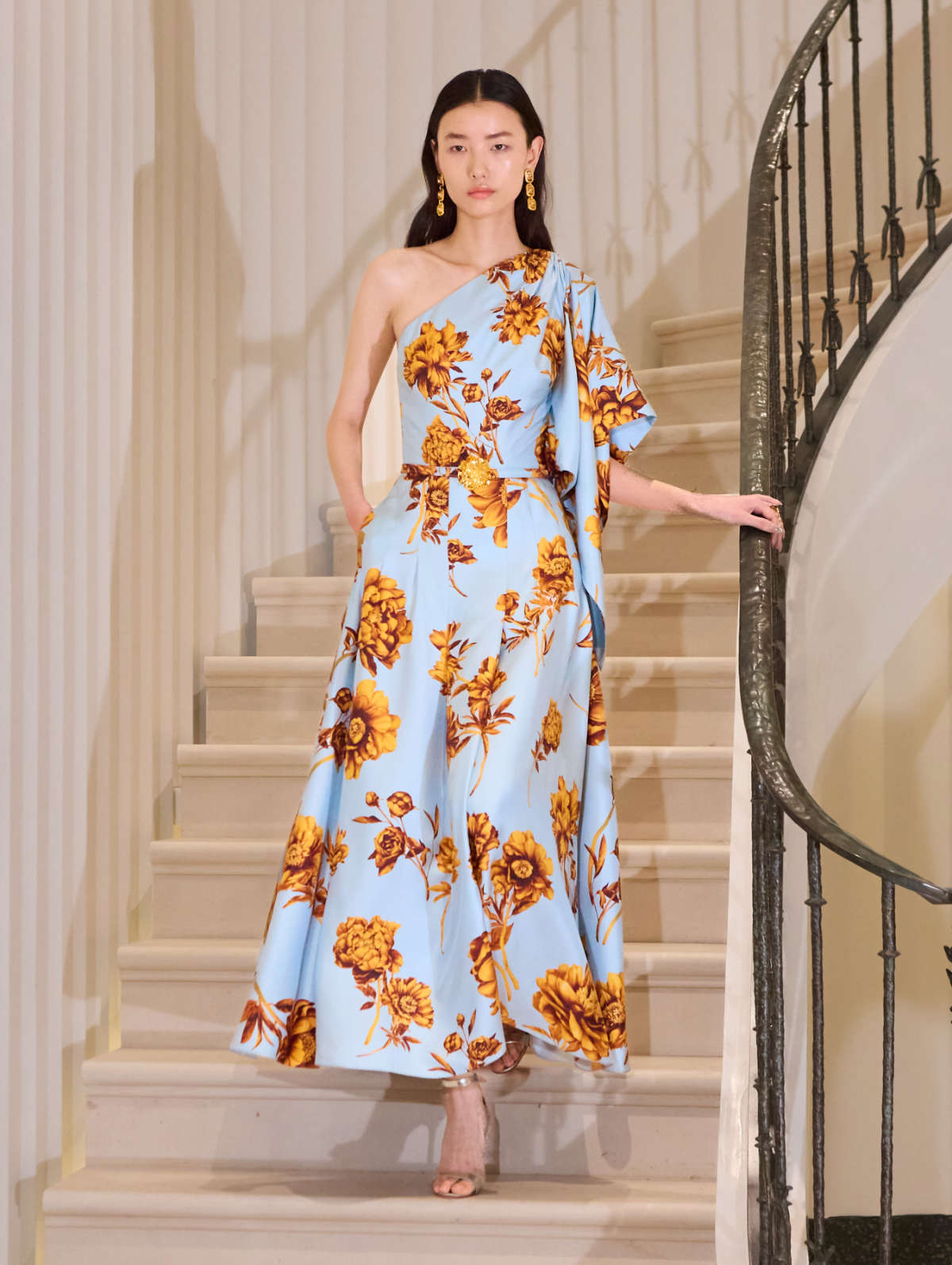 Oscar De La Renta Fall 2025 Collection: A Poetic Ode To The Tree Peony